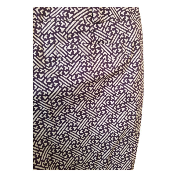 Talbots Women's Capri Shorts White Purple Size 12 (33/34) Inseam 23 in - Picture 7 of 7